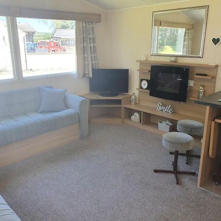 Blackmoor Farm - Caravan 3 Villa Ludchurch Exterior photo